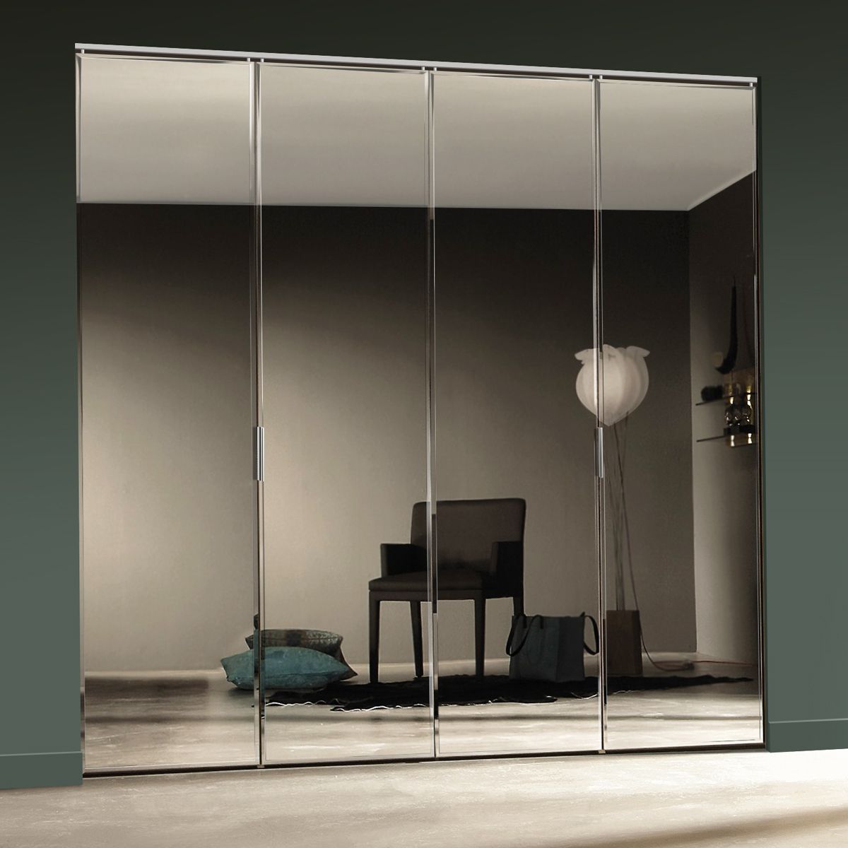 Bi-fold closet doors