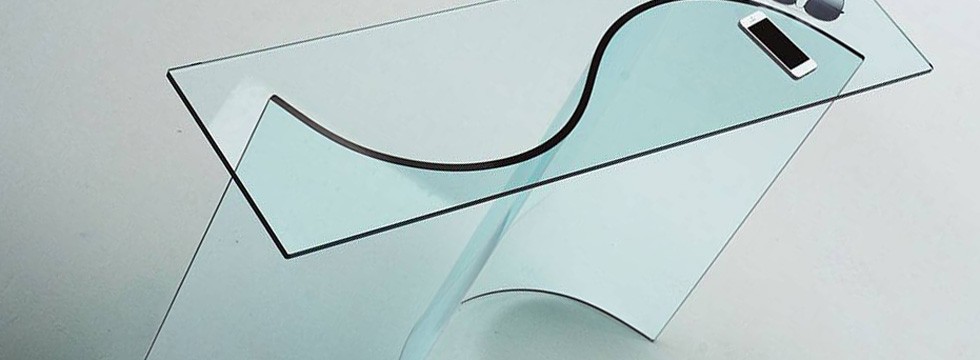 Curved glass table