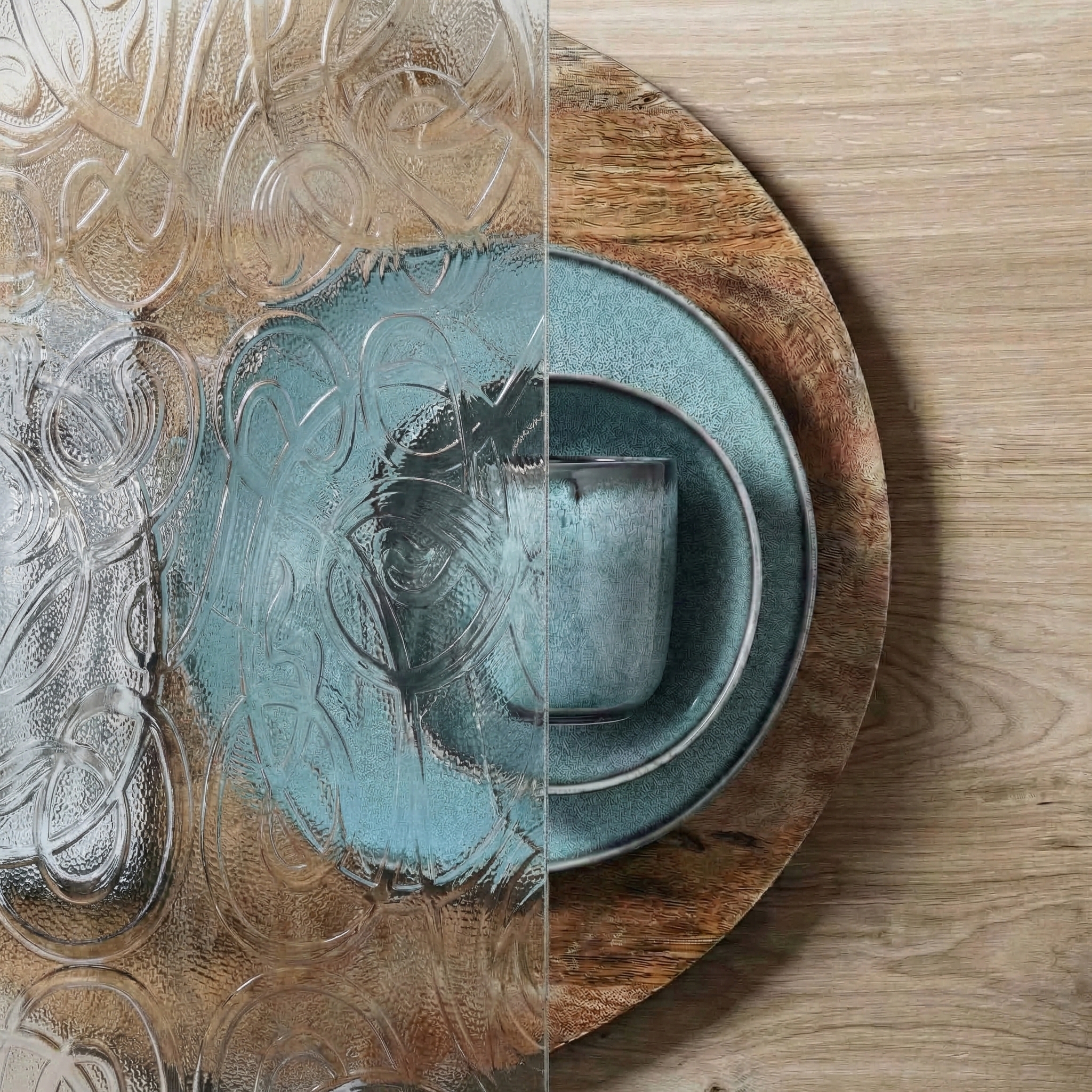 Everglade textured glass sample