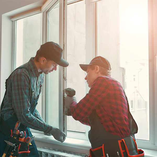Centennial Glass while-u-wait repair service