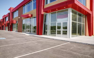 5 glass options for your retail storefront